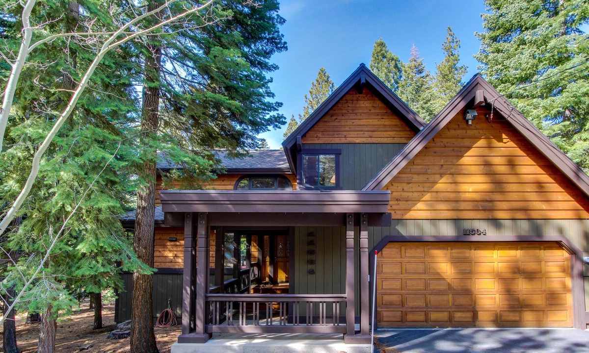 Sitzmark | Truckee