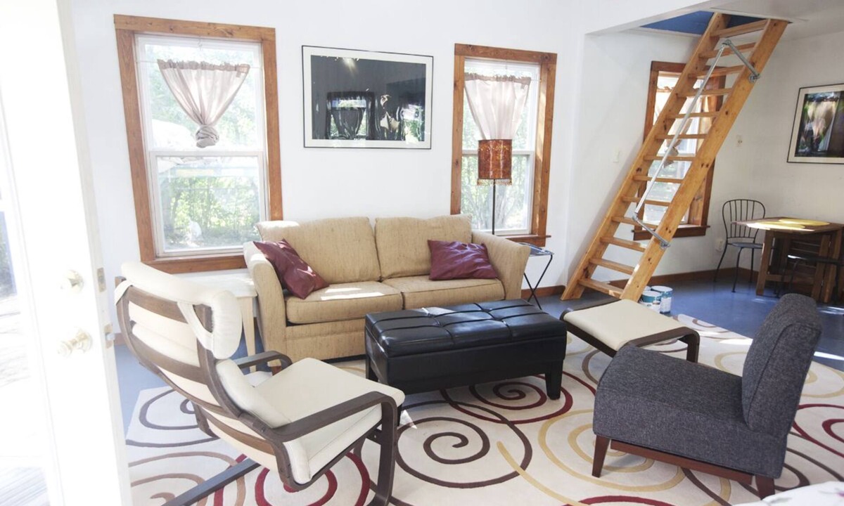 Soco Cozysuites | Dawson