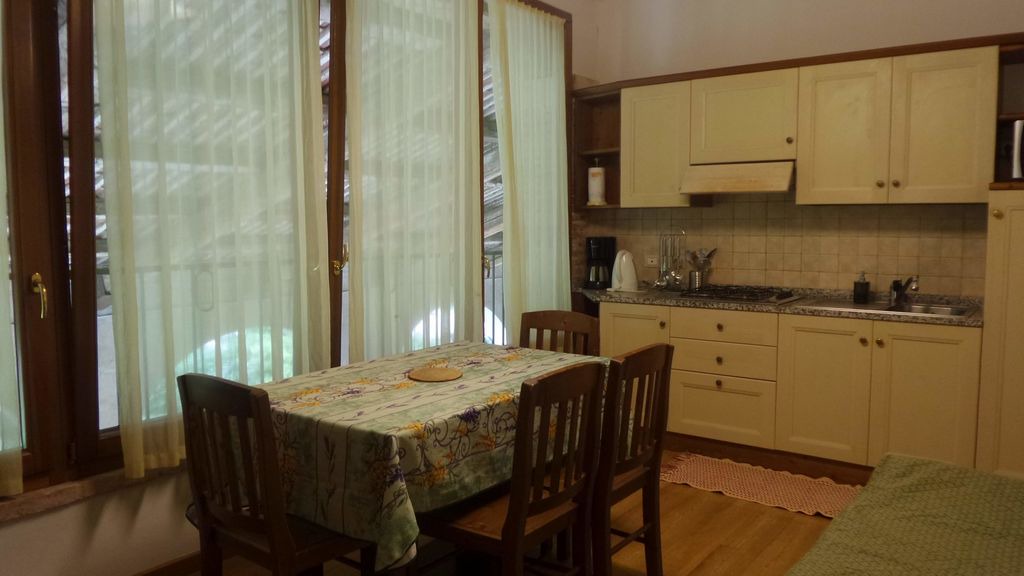 Tigli The Metre Glass Window | Longare