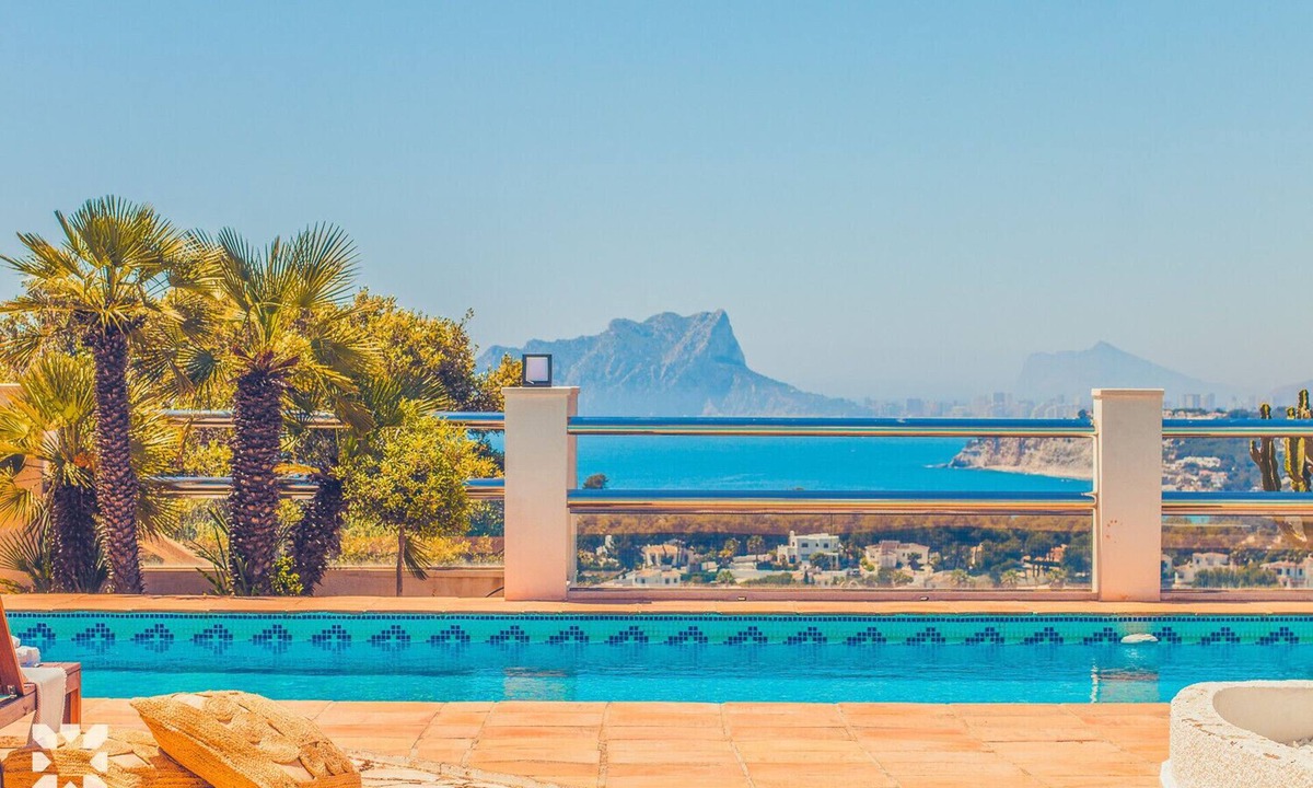 Abahana Villas | Arnella