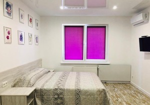 Сонячна студія на 1 поверсі на метро Васильківська, ВДНГ