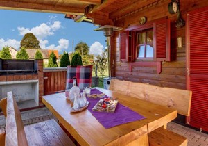 1 bedroom accommodation in Licko Lesce