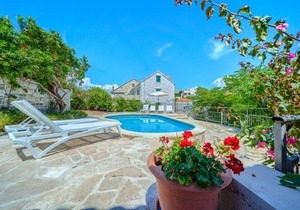 100 m² Villa ∙ 3 bedrooms ∙ 6 guests