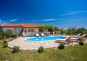 112 m² Villa ∙ 3 bedrooms ∙ 6 guests