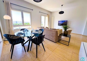 120 m² Apartment ∙ 2 bedrooms ∙ 5 guests