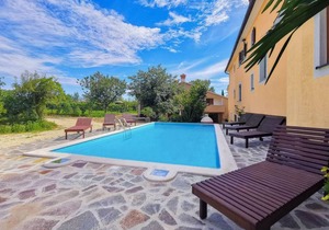 175 m² House ∙ 5 bedrooms ∙ 12 guests