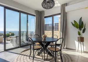 180 m² Villa ∙ 4 bedrooms ∙ 8 guests