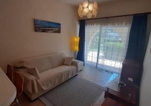 1bd in Palm Beach M1 with pool