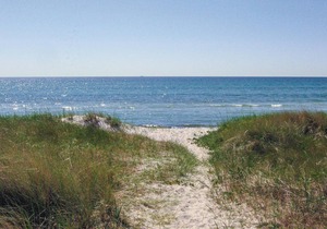 2 bedroom accommodation in Beddingestrand