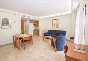 2 Bedroom apartment with balcony. VIV 12