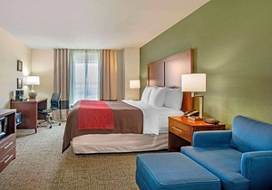 2-Star Hotel ∙ Comfort Inn & Suites Salem