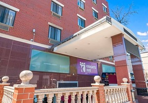 2-Star Hotel ∙ Knights Inn Brooklyn Sunset Park