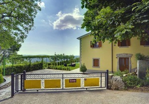 200 m² House ∙ 4 bedrooms ∙ 10 guests