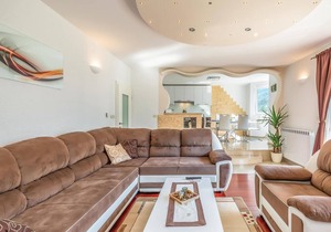 3 bedroom awesome home in Zagvozd