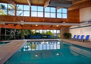 3-Star Hotel ∙ Best Western Plus Agate Beach Inn