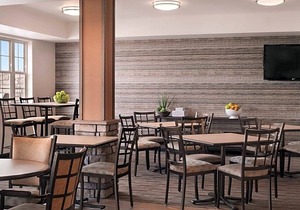 3-Star Hotel ∙ Hyatt House Minot- North Dakota