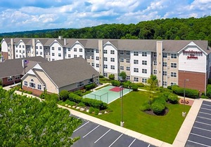 3-Star Hotel ∙ Residence Inn Wayne