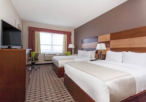 3-Star Hotel ∙ Wyndham Garden Edmonton Airport