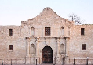 3 x King Bed Deluxe Suite at La Quinta Inn by Wyndham San Antonio Downtown