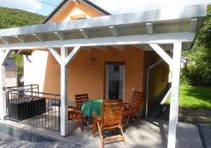 4 bed holiday home - Ferienwohnungen Schoor