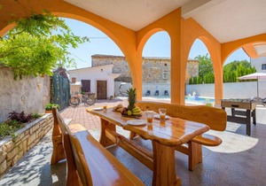 4 bedroom accommodation in Motovun