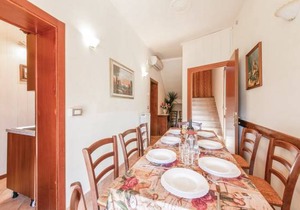 4 bedroom accommodation in Orentano PI