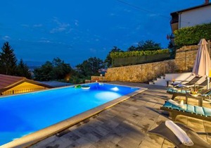 4 Bedroom Beautiful Home In Rukavac