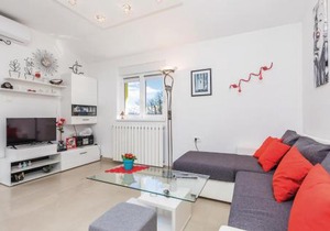 4 Bedroom Beautiful Home In Rukavac