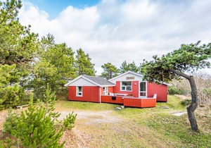 6 person holiday home in Henne