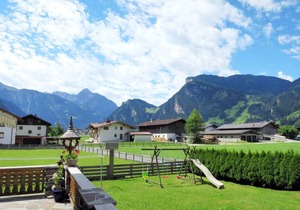 65 m² Apartment ∙ 2 bedrooms ∙ 5 guests