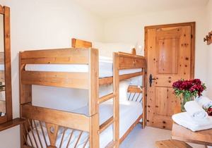 70 m² Apartment ∙ 2 bedrooms ∙ 4 guests