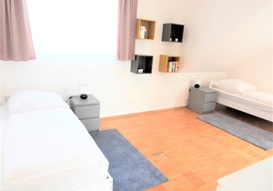 90 m² Apartment ∙ 2 bedrooms ∙ 6 guests