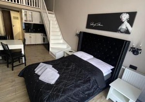 Apart Promenada Gwiazd