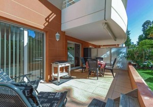 Apartment Le Domaine de la Baie-3 by Interhome