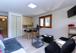 Appartement cosy 4 pers avec parking, proche centre, commerces et téléphérique - FR-1-296-279