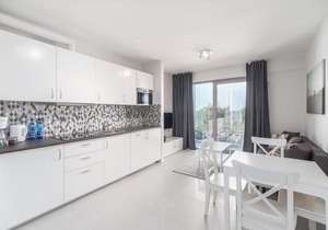 Balticus 44 by Renters