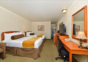 Best Western Holiday Hotel