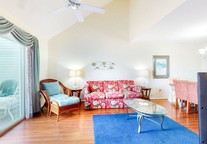 Bethany Bay 3rd-Floor Condo w/ Balcony, Golf On-Site, and Free WiFi!