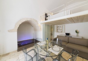 Bibi Suite with Jacuzzi by Wonderful Italy