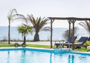 Boho Grie in Lixouri