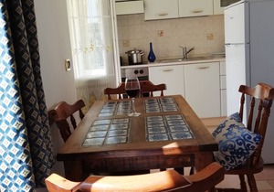 Boutique Apartment w Balcony in Roero wine area of Piedmont, near Asti and Alba.