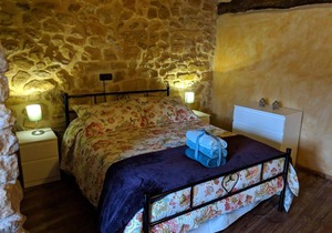 Can Miqueló: casa familiar rústica