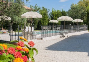 "Casale Giacinta" ancient cottage between sea and mountains with swimming pool