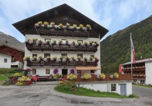Chalet in Vent near Stablein Ski Lift