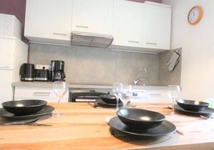 Charming T2 for 4 - Balcony, Parking, Ski Locker, Fully Equipped Kitchen - Saint-Lary-Soulan