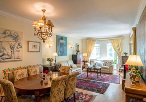 CLASSICO APT. WITH GARDEN NEXT TO BELÉM HISTORIC ZONE AND RIVER TEJO