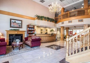 Comfort Suites Clackamas