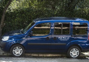 Corfu Room apartment in the center of the Island