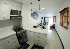 Cozy 2 Bedroom Apt Near Medical Center Supermarket Wifi Pool and AC