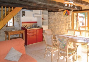 Cozy home in Padirac/Bascoul with WiFi